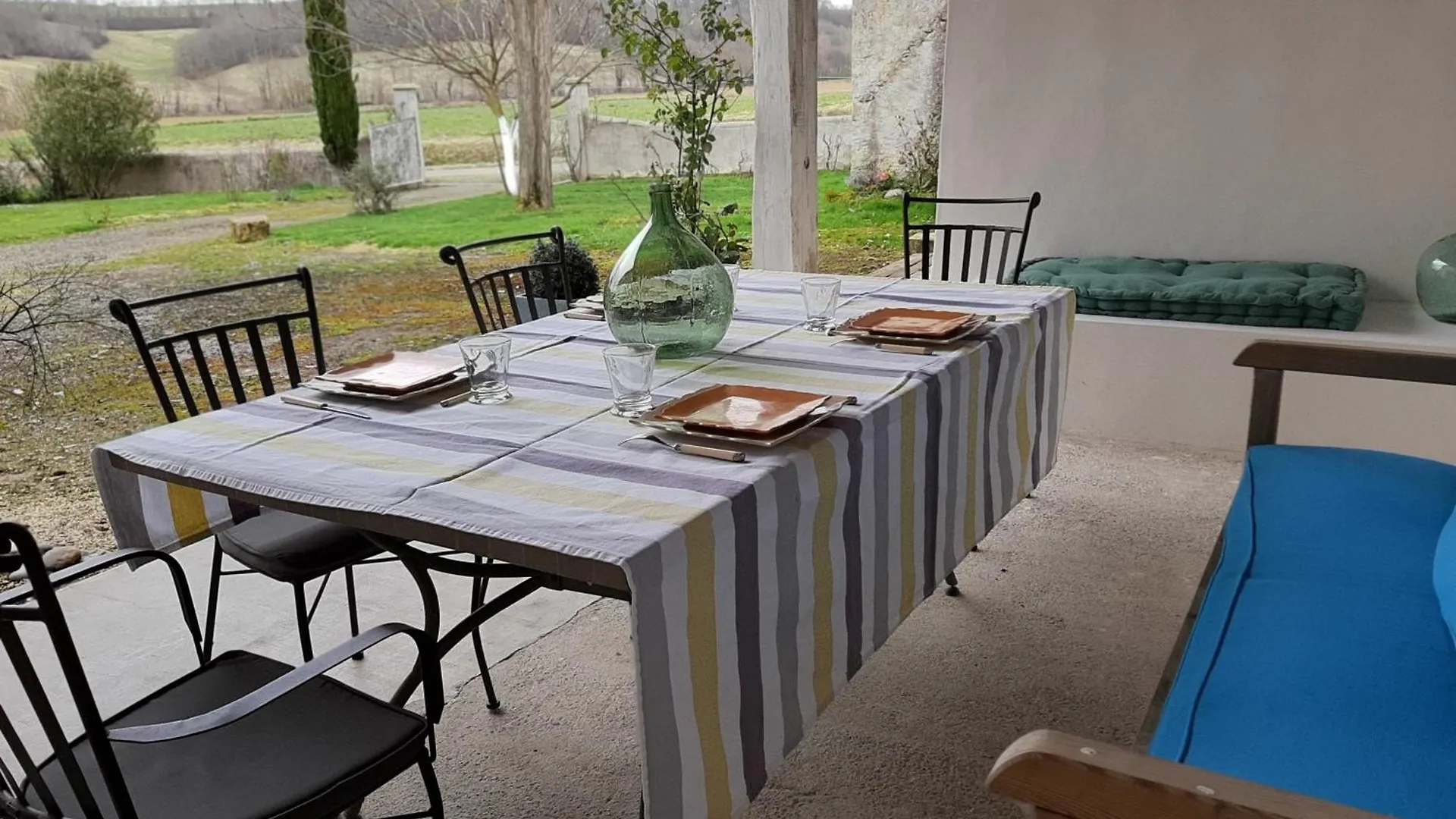 Maison Paradis Pr Enfants Troncens